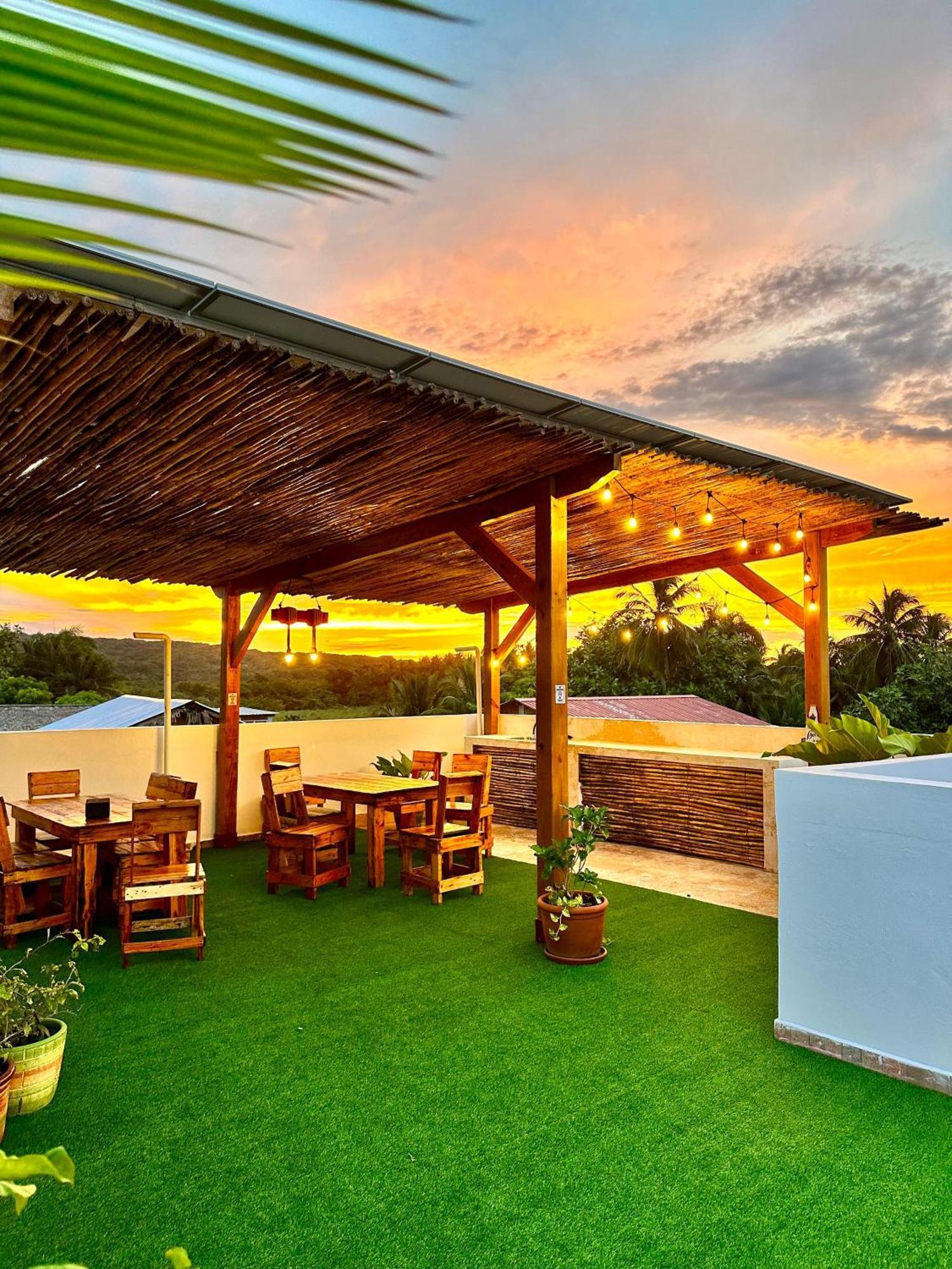 Kite House Cabarete Across Kite Beach Exterior foto